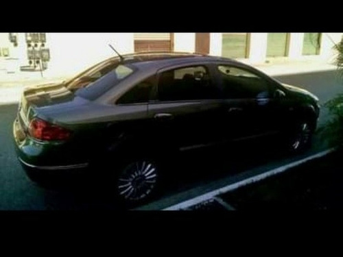 Fiat Linea 2011 1.8 16v Hlx Flex Dualogic 4p