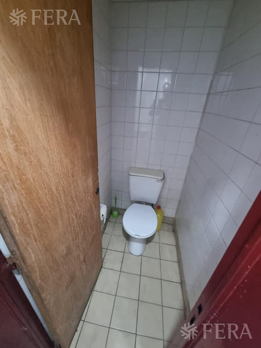 Venta De Local En Wilde ( 24377)