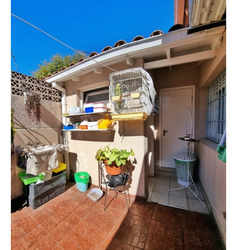 Chalet 4 Amb. Con Garage Y Quincho - Santiago Del Estero Y Av. Paso