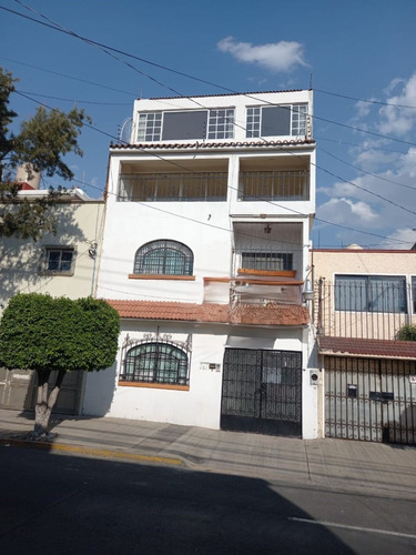 Casa En Venta, Industrial, 5 Recámaras