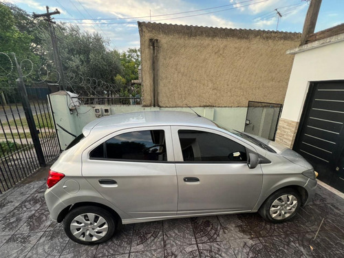 Chevrolet Onix 1.4 Lt