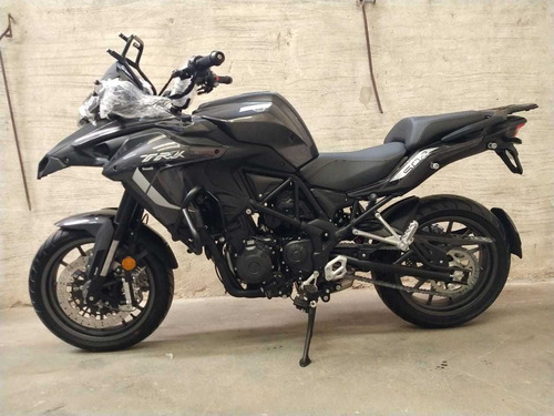 Imagen 21 de 25 de Benelli Trk 502x