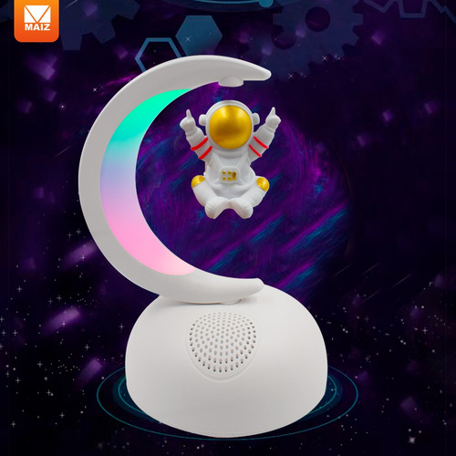 Bocina Bluetooth Luces Led Recargable Radio Fm Astronauta