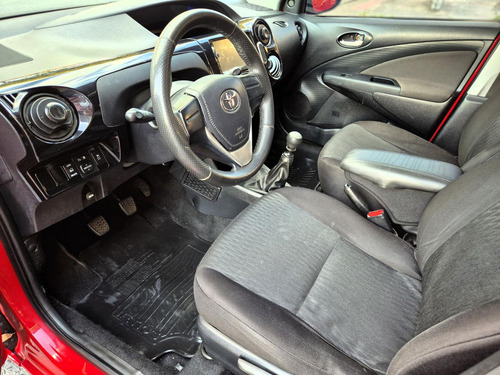 Toyota Etios 1.3 X 16v Flex 4p Manual
