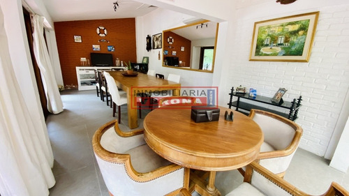 Impecable Chalet En El Corazón De Las Paradas- Ref: 6800