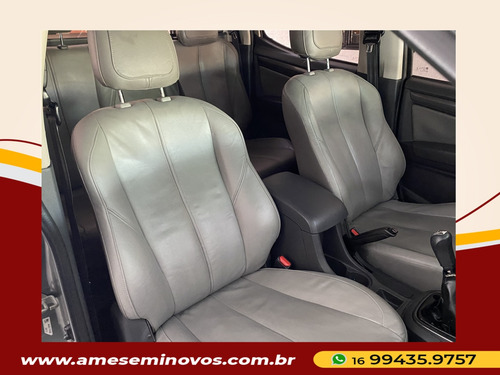 Chevrolet S-10 2.4 MPFI LTZ 4X2 CD 8V FLEX 4P MANUAL