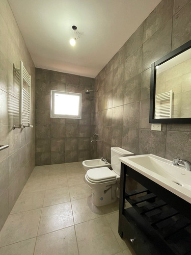 Venta Casa A Estrenar | La Asuncion Club De Campo| Lujan