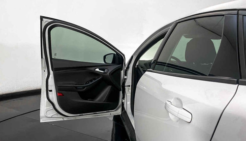Imagen 15 de 15 de 21490 - Ford Focus 2016 Con Garantía At