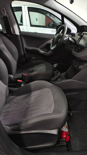 Peugeot 208 1.5 Allure Touchscreen