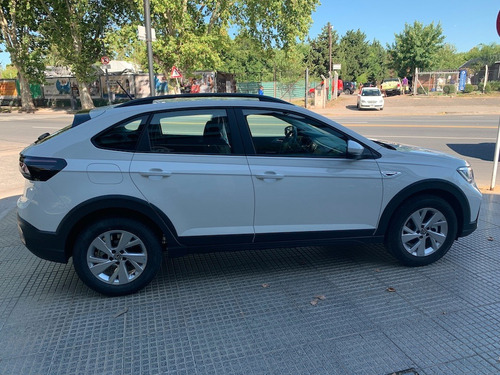 Volkswagen Nivus Comfortline 200 Tsi At