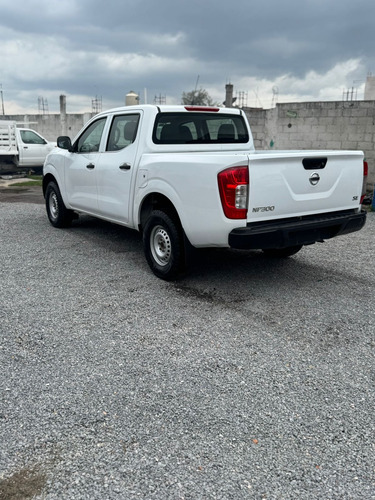 Impecable Np300 2019 ,estándar ,doble Cabina, Enllantada