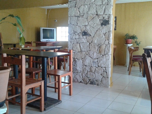 Imagen 5 de 11 de Venta Villa Gesell ,amplio Local Restaurant Frente Al Muelle