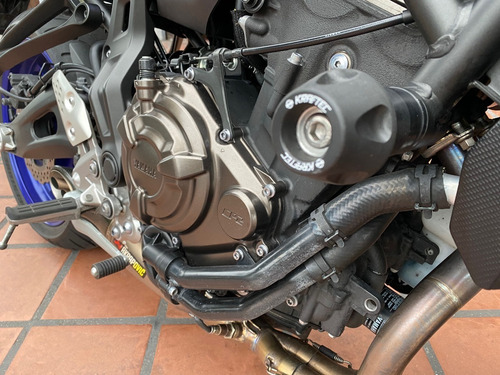 Imagen 6 de 15 de Yamaha Mt 07 Vtv 12.000km 2017 Sistema Akrapovic Impecable