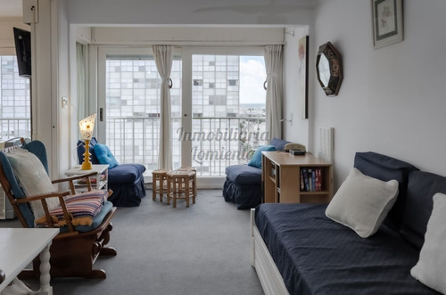 Imagen 2 de 12 de Venta Apartamento 1 Dormitorio En Peninsula
