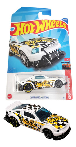 Carro Hot Wheels 2005 Ford Mustang Colección 2022