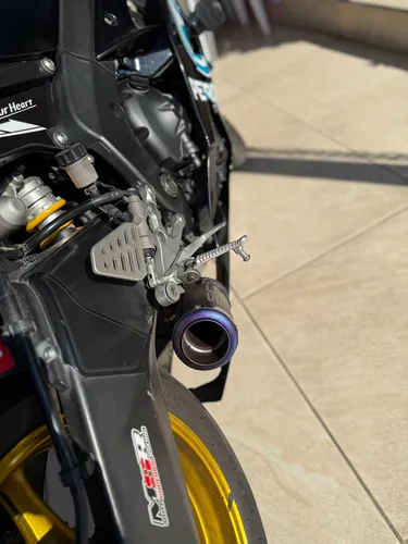 Yamaha R6r