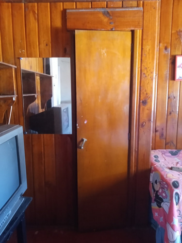 Gran Casa De 2 Pisos Con Patente De Hostal