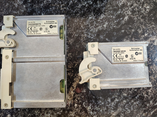 Plc Schneider Modicon Tsx Micro Tsx3721001 Con Módulos (Usado)