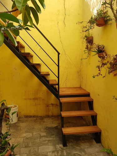 Escaleras Rectas Y Caracol Hierro Y Madera 3900mt