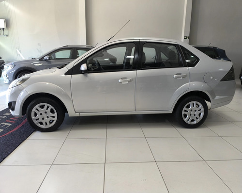 Ford Fiesta 1.6 MPI CLASS SEDAN 8V FLEX 4P MANUAL
