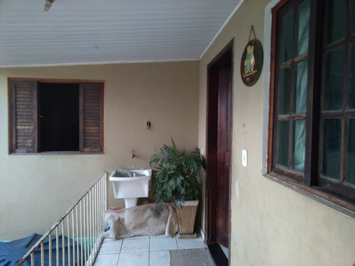 Imagem 1 de 12 de Vendo Casa Terrea Com Dois Quartos Tres Vagas Jd Sandravi305