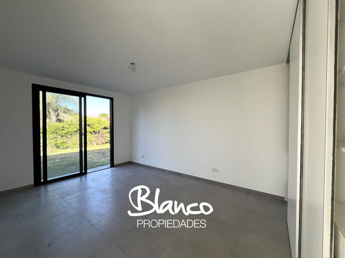 Casa En Venta En Manzanares Chico, Pilar, G.b.a. Zona Norte