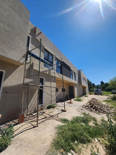 Duplex En Housing Florento, Jardín Espinosa.