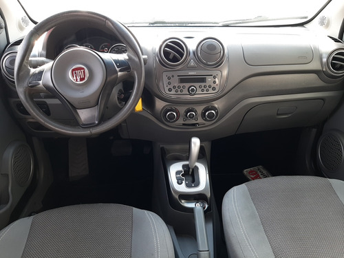 Imagem 6 de 9 de Fiat Palio Essence 1.6