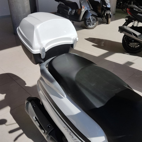 Imagen 3 de 15 de Scooter Kymco Like 125 0km 2023 Marrocchi Rosario