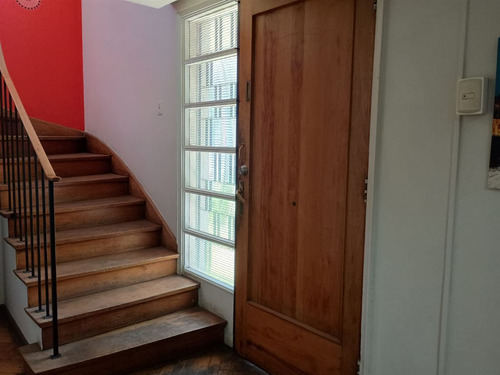 Casa En Venta De 4 Dorm. En Las Condes