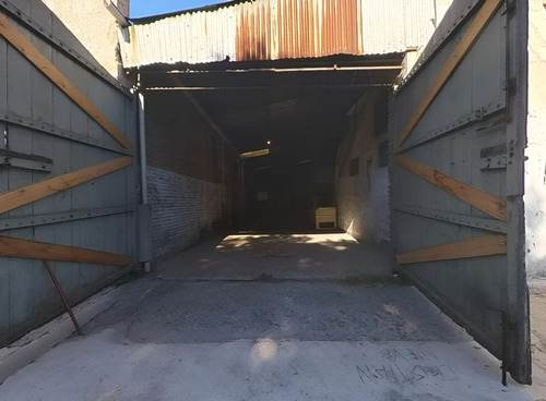 Venta 2 Galpones Y 5 Locales En Bloque Lanús 745m2
