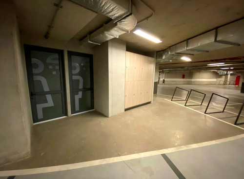 Oficina En Arriendo Planta Libre Lo Barnechea Av. La Dehesa