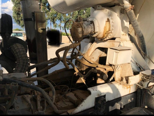 Imagem 8 de 8 de Caminhão Betoneira Ford Cargo E 2628