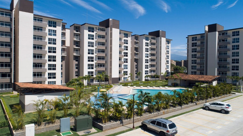Apartamento Amueblado En Concasa Condominio 6-26