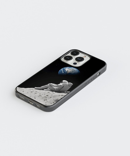 Case Funda Para Iphone Astronauta Luna Tierra Aesthetic Negro Astronauta 13