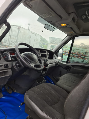 Iveco Daily 35s14 Ano 2013 Chassis Não E Sprinter Fassitruck