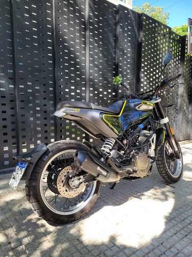 Husqvarna Svartpilen 401