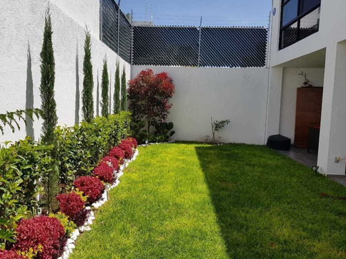 Imagen 24 de 30 de Venta Espectacular Casa En Cumbres Del Lago!