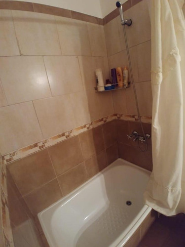Imagen 7 de 7 de Departamento Pb - 2 Ambientes - Funcional - Impecable -moron