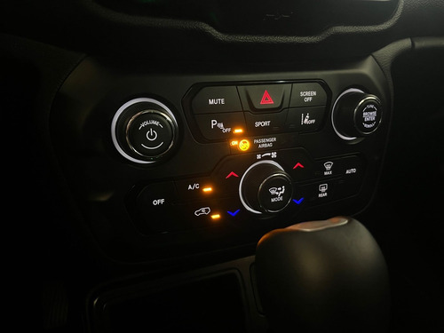 Jeep Renegade Long. T270 1.3 TB 4x2 Flex Aut.
