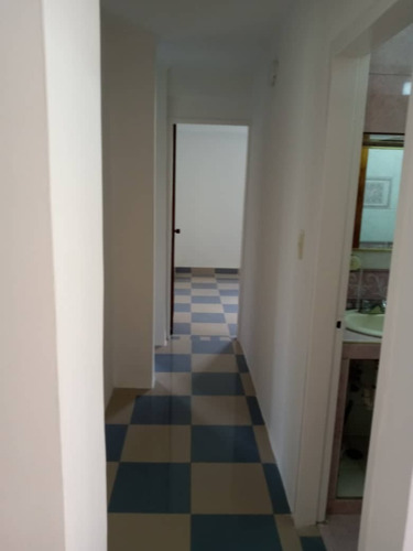 Imagen 4 de 9 de Venta De Apartamento Residencia Rio Dulce San Jacinto Maracay