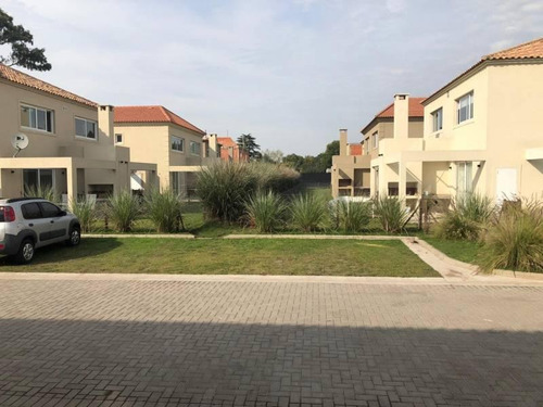 Imagen 4 de 15 de Casa En Venta En Saravi Village Pilar, G.b.a. Zona Norte