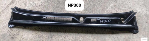 Rejilla Torpedo Nissan Np300