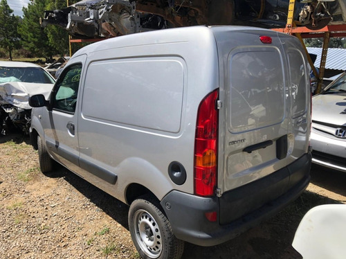 Sucata Renault Kangoo 1.6 2015 Flex - Rs Auto Peças