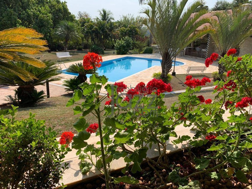 Maravilhosa Chácara Com 5 Dormitórios À Venda, 5000 M² Por R$ 3.000.000 - Recanto Das Flores - Indaiatuba/sp - Ch0497