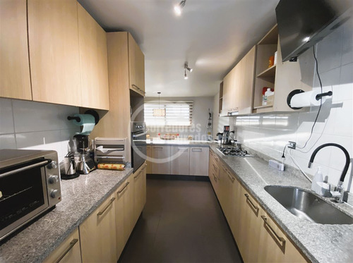 Casa En Venta De 3 Dorm. En Puente Alto