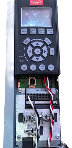 Inversor De Frecuencia Mca Danfoss 3 Hp A 440 Volts (Usado)