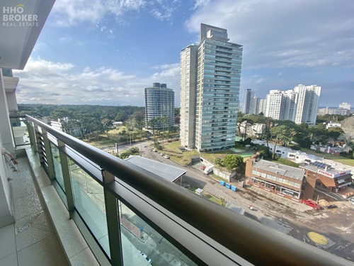 Imagen 3 de 25 de Apartamento En Venta De 1 Dormitorio Y Medio-place Lafayette - Punta Del Este Brava