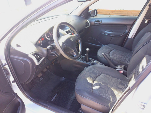 Peugeot 207 1.9 Sedan Xs