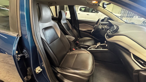 Chevrolet Onix 1.2 Premier At